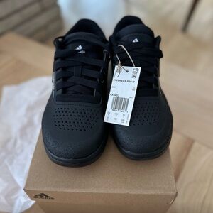 Five Ten Freerider Pro Mountain Bike Shoes Women's, black, Size 8 NEW IN BOX NIB